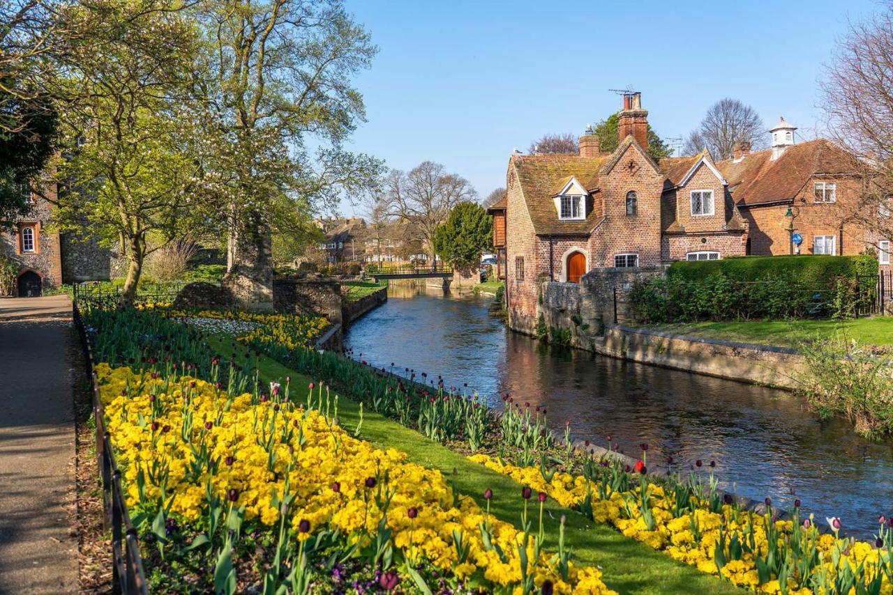 The Chaucer - Modern 3 Bed Home With Parking Close To City Centre Canterbury Buitenkant foto