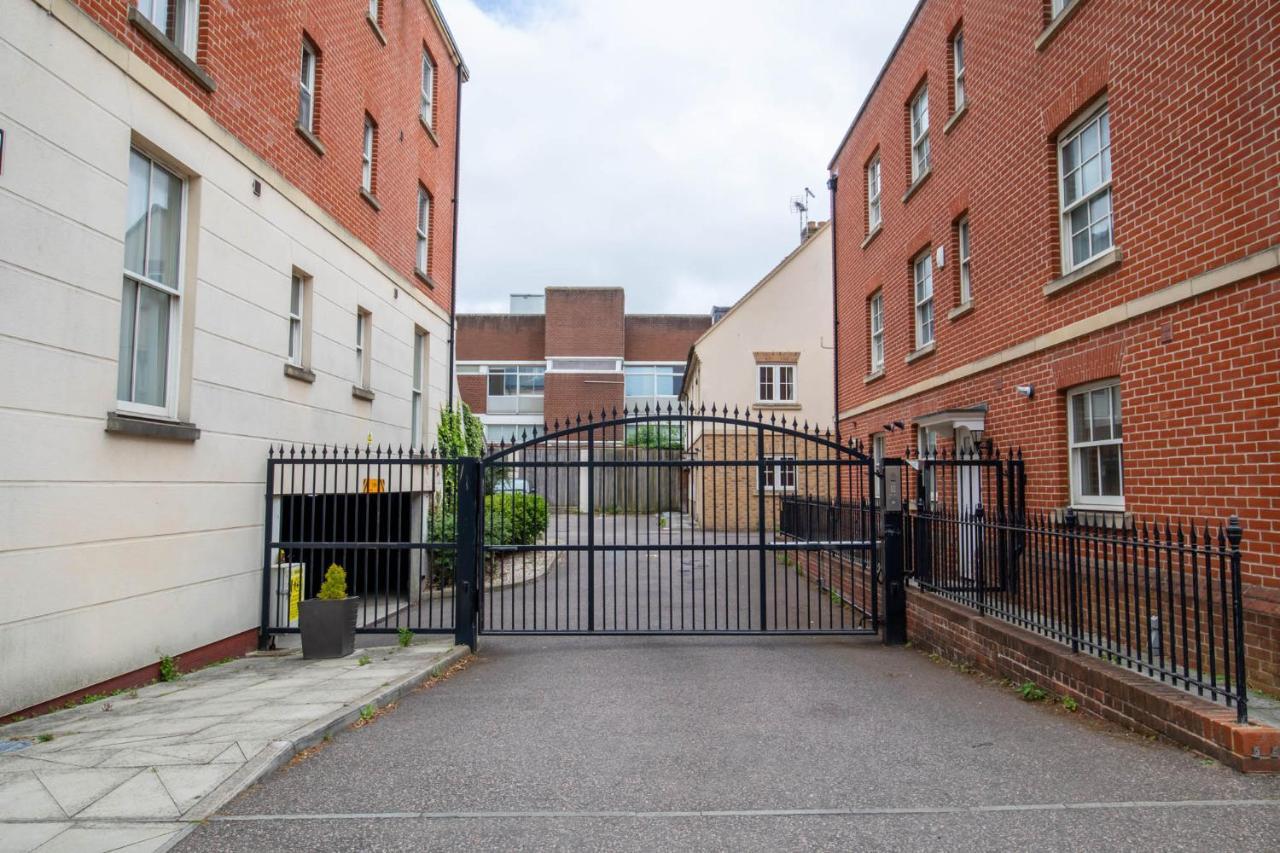 The Chaucer - Modern 3 Bed Home With Parking Close To City Centre Canterbury Buitenkant foto