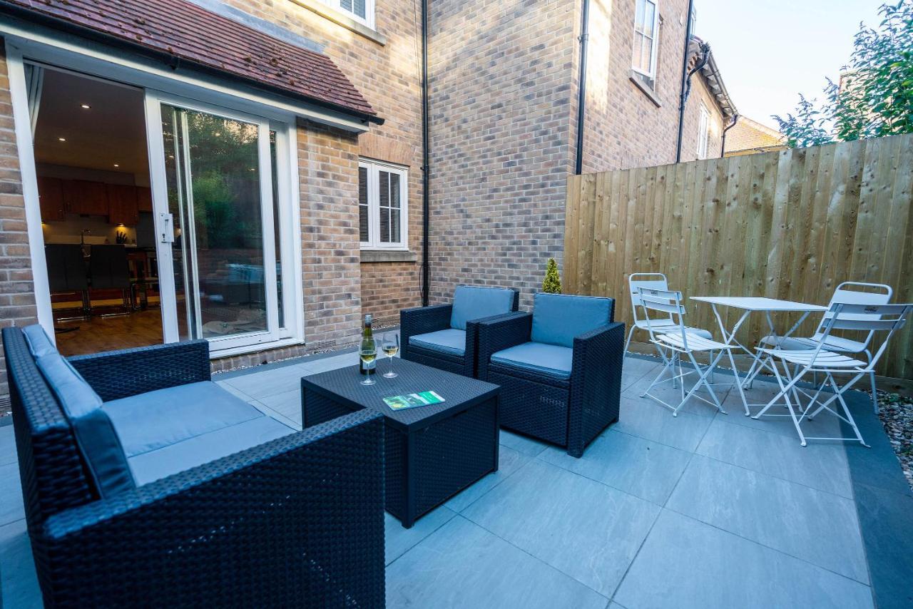 The Chaucer - Modern 3 Bed Home With Parking Close To City Centre Canterbury Buitenkant foto
